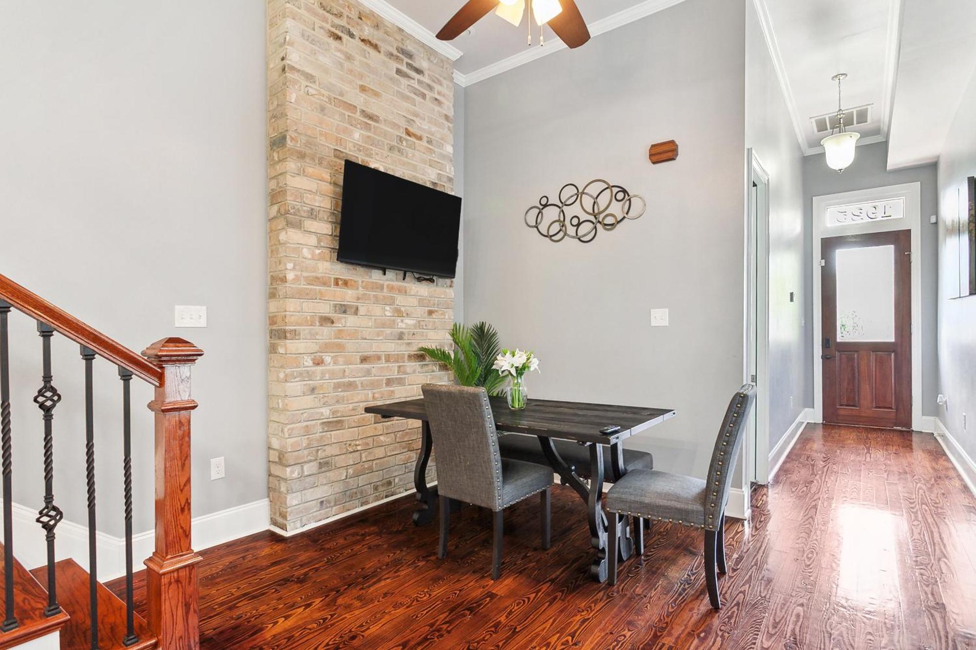 Amazing 3Bedroom Townhome, In Historic Dryade City 新奥尔良 外观 照片
